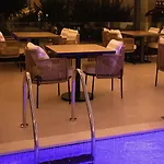 Colosseum Hotel