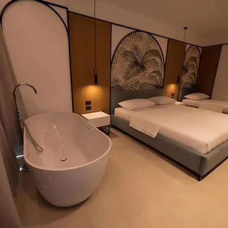 Szálloda Colosseum 4*