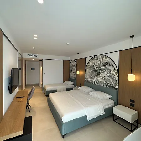 Hotel Colosseum Ksamil