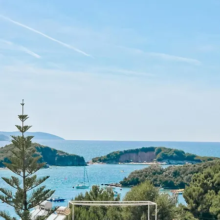 Colosseum 4* Ksamil