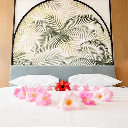 Colosseum Hotel Ksamil