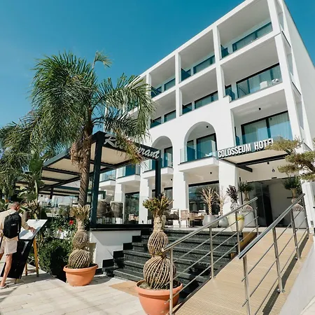 Colosseum Hotel 4*
