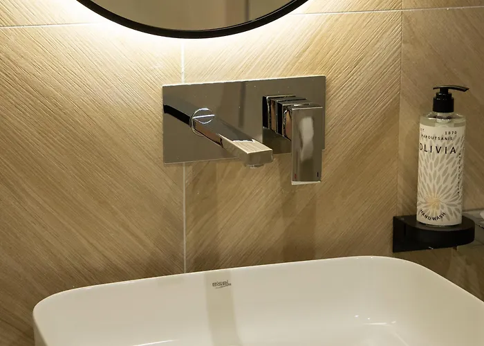 Colosseum Hotel Ksamil